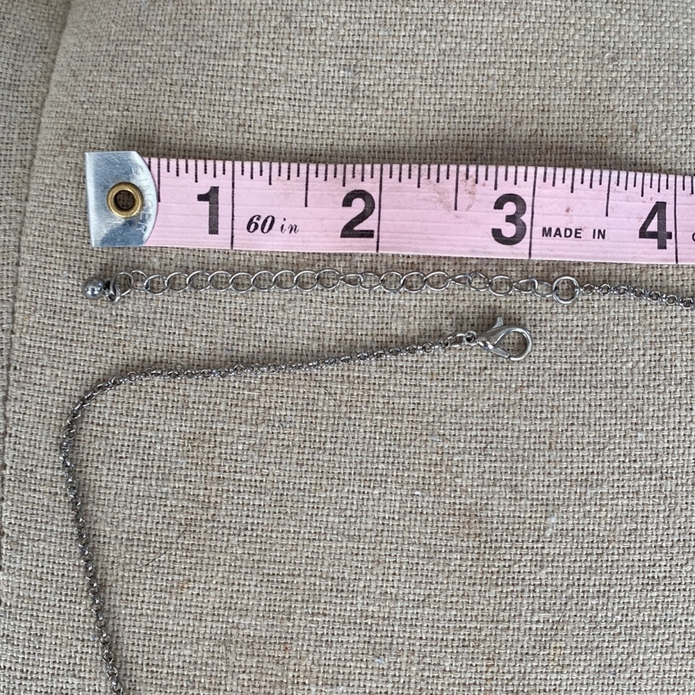 Silver statement necklace - Picture 4 of 4